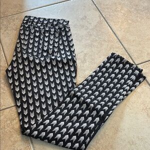 Rag & Bone Women’s Chic Black and White Chevron Pants Size 28